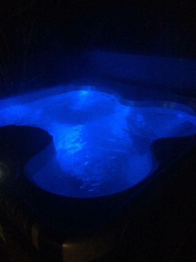 The Studio Castlerock With Hot Tub Екстер'єр фото
