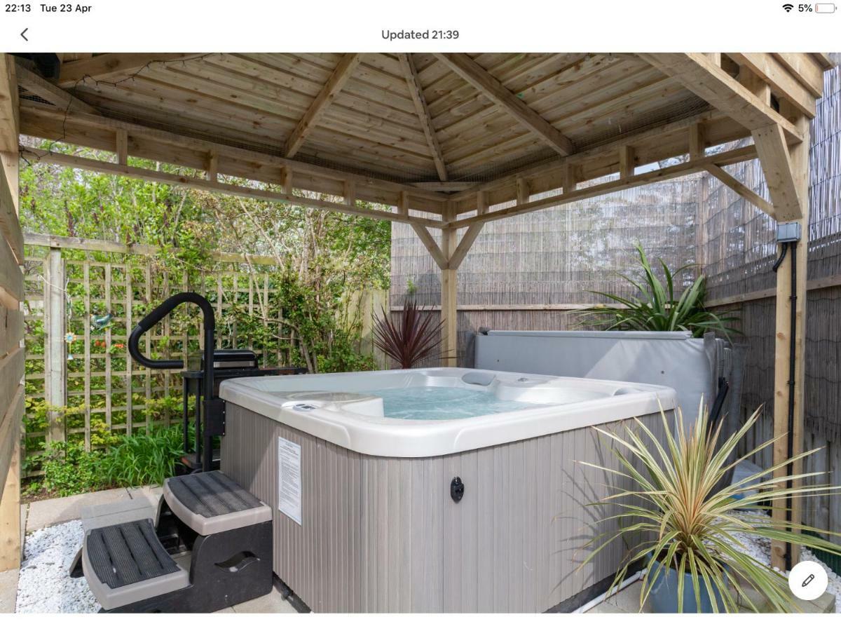 The Studio Castlerock With Hot Tub Екстер'єр фото